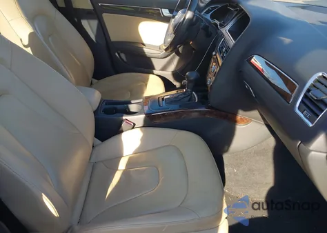 2013 Audi A4 2.0T Premium z USA, uszkodzony, nr VIN WAUAFAFLXDN028016